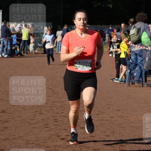 27.09.2026 - 35. Volkslauf durch das schöne Alstertal Strokosch-Dieckow http://msf.ph/oto/10567168 27.09.2026 11:01:55 Ziel 4096, 4211 meine-sportfotos.de
