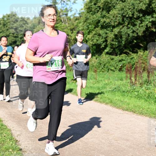 27.09.2026 - 35. Volkslauf durch das schöne Alstertal Dr. Thomas Lammeyer http://msf.ph/oto/10567175 27.09.2026 10:42:11 Laufen 404, 4216, 4219 meine-sportfotos.de