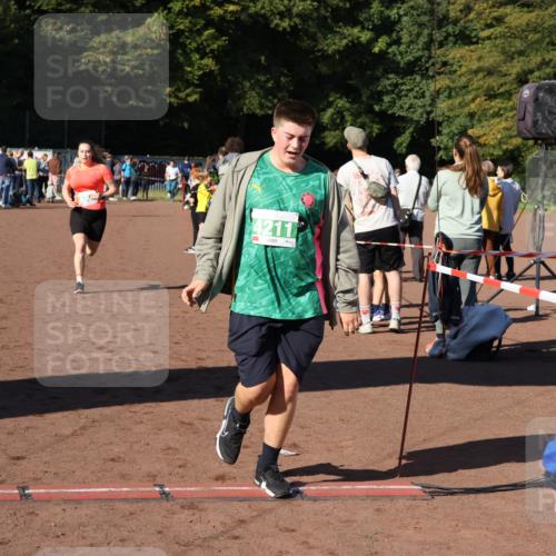 27.09.2026 - 35. Volkslauf durch das schöne Alstertal Strokosch-Dieckow http://msf.ph/oto/10567195 27.09.2026 11:01:54 Ziel 4079, 4096, 4211 meine-sportfotos.de