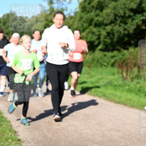 27.09.2026 - 35. Volkslauf durch das schöne Alstertal Dr. Thomas Lammeyer http://msf.ph/oto/10567215 27.09.2026 10:42:15 Laufen  meine-sportfotos.de