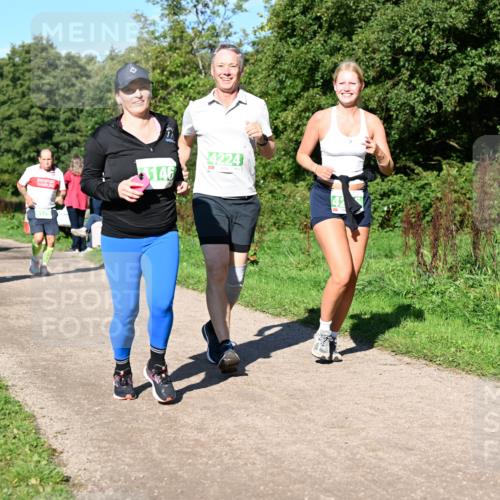 27.09.2026 - 35. Volkslauf durch das schöne Alstertal Dr. Thomas Lammeyer http://msf.ph/oto/10567275 27.09.2026 10:42:22 Laufen 146, 4224, 2570 meine-sportfotos.de