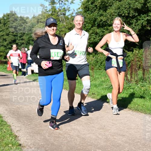 27.09.2026 - 35. Volkslauf durch das schöne Alstertal Dr. Thomas Lammeyer http://msf.ph/oto/10567277 27.09.2026 10:42:22 Laufen 137, 4146, 4224 meine-sportfotos.de