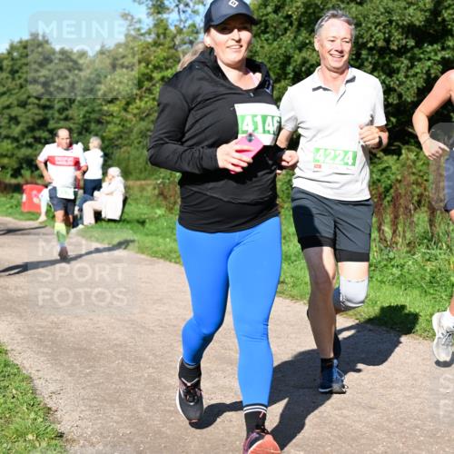 27.09.2026 - 35. Volkslauf durch das schöne Alstertal Dr. Thomas Lammeyer http://msf.ph/oto/10567284 27.09.2026 10:42:23 Laufen 4146, 4224, 25 meine-sportfotos.de