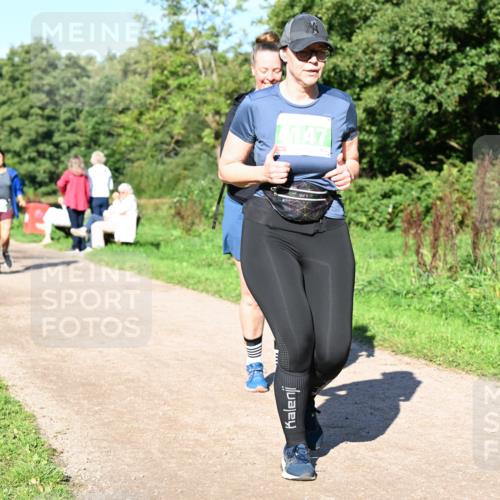 27.09.2026 - 35. Volkslauf durch das schöne Alstertal Dr. Thomas Lammeyer http://msf.ph/oto/10567375 27.09.2026 10:42:34 Laufen 147 meine-sportfotos.de