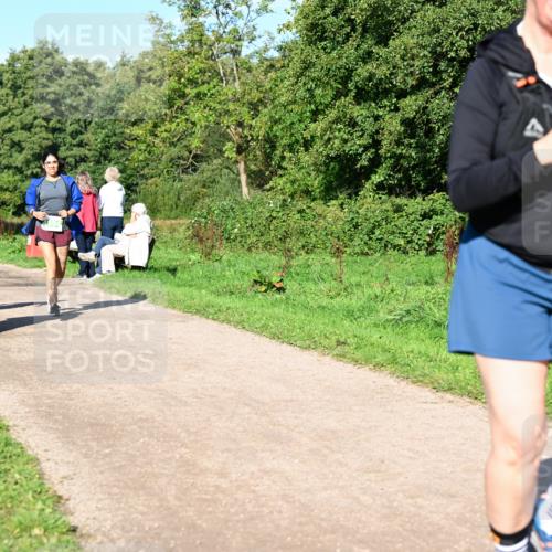 27.09.2026 - 35. Volkslauf durch das schöne Alstertal Dr. Thomas Lammeyer http://msf.ph/oto/10567388 27.09.2026 10:42:35 Laufen 9677 meine-sportfotos.de