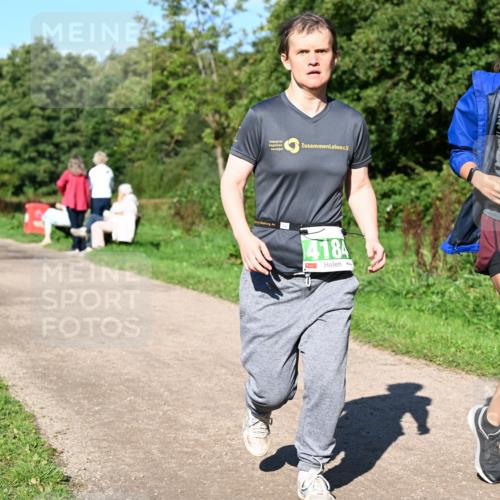 27.09.2026 - 35. Volkslauf durch das schöne Alstertal Dr. Thomas Lammeyer http://msf.ph/oto/10567433 27.09.2026 10:42:41 Laufen 4184, 4194 meine-sportfotos.de
