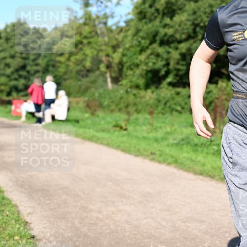 27.09.2026 - 35. Volkslauf durch das schöne Alstertal Dr. Thomas Lammeyer http://msf.ph/oto/10567442 27.09.2026 10:42:41 Laufen 4184 meine-sportfotos.de