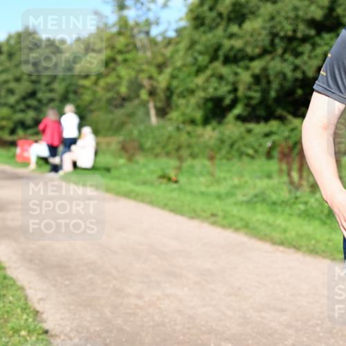 27.09.2026 - 35. Volkslauf durch das schöne Alstertal Dr. Thomas Lammeyer http://msf.ph/oto/10567443 27.09.2026 10:42:42 Laufen  meine-sportfotos.de