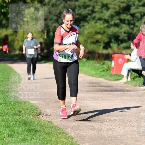 27.09.2026 - 35. Volkslauf durch das schöne Alstertal Dr. Thomas Lammeyer http://msf.ph/oto/10567500 27.09.2026 10:43:03 Laufen 4112 meine-sportfotos.de