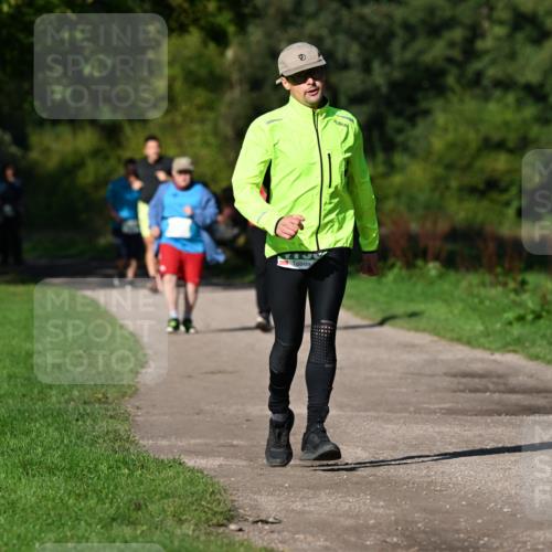 27.09.2026 - 35. Volkslauf durch das schöne Alstertal Dr. Thomas Lammeyer http://msf.ph/oto/10567606 27.09.2026 10:43:56 Laufen 111 meine-sportfotos.de
