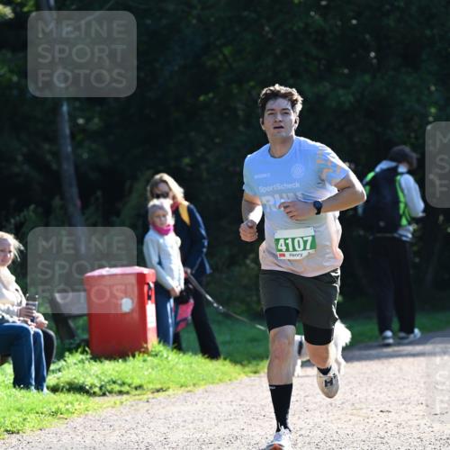 27.09.2026 - 35. Volkslauf durch das schöne Alstertal Dr. Thomas Lammeyer http://msf.ph/oto/10567642 27.09.2026 10:46:59 Laufen 4107 meine-sportfotos.de