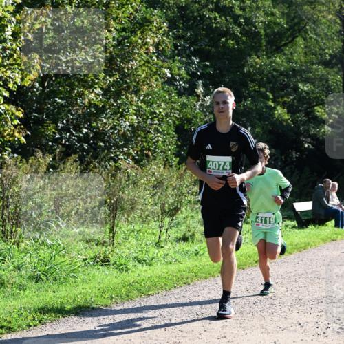 27.09.2026 - 35. Volkslauf durch das schöne Alstertal Dr. Thomas Lammeyer http://msf.ph/oto/10567693 27.09.2026 10:47:29 Laufen 4074, 4119 meine-sportfotos.de