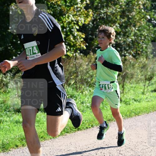 27.09.2026 - 35. Volkslauf durch das schöne Alstertal Dr. Thomas Lammeyer http://msf.ph/oto/10567699 27.09.2026 10:47:30 Laufen 4074, 1956, 19 meine-sportfotos.de