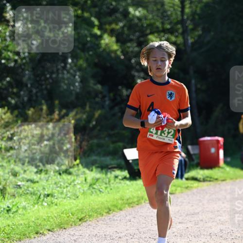 27.09.2026 - 35. Volkslauf durch das schöne Alstertal Dr. Thomas Lammeyer http://msf.ph/oto/10567717 27.09.2026 10:47:45 Laufen 4132 meine-sportfotos.de