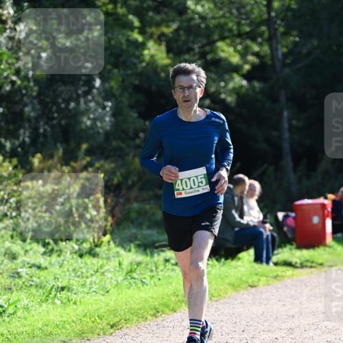 27.09.2026 - 35. Volkslauf durch das schöne Alstertal Dr. Thomas Lammeyer http://msf.ph/oto/10568000 27.09.2026 10:50:11 Laufen 4005 meine-sportfotos.de