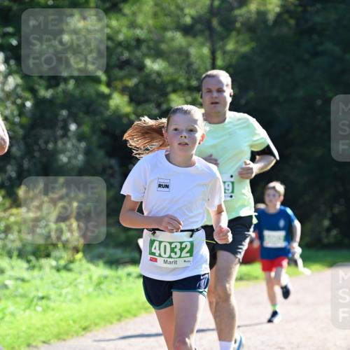 27.09.2026 - 35. Volkslauf durch das schöne Alstertal Dr. Thomas Lammeyer http://msf.ph/oto/10568061 27.09.2026 10:50:33 Laufen 4032 meine-sportfotos.de