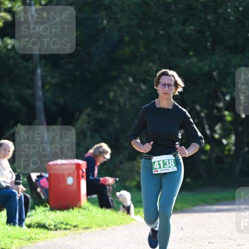 27.09.2026 - 35. Volkslauf durch das schöne Alstertal Dr. Thomas Lammeyer http://msf.ph/oto/10568120 27.09.2026 10:50:57 Laufen 4138 meine-sportfotos.de