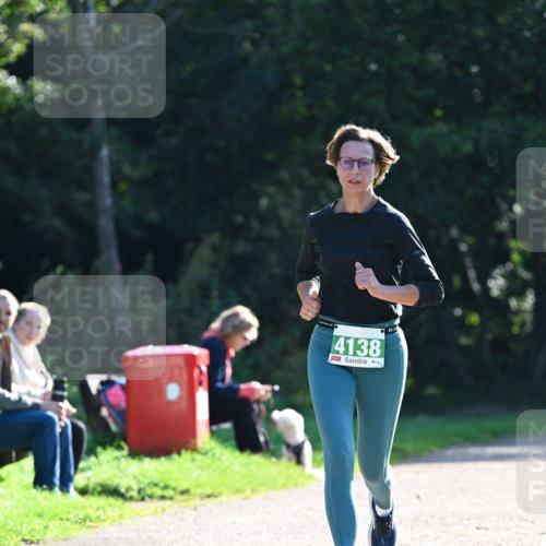 27.09.2026 - 35. Volkslauf durch das schöne Alstertal Dr. Thomas Lammeyer http://msf.ph/oto/10568122 27.09.2026 10:50:57 Laufen 4138 meine-sportfotos.de