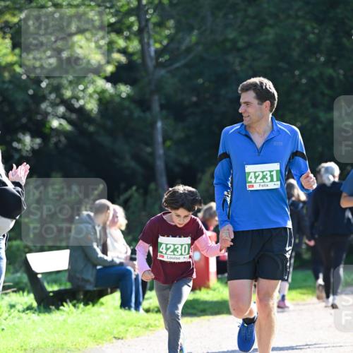 27.09.2026 - 35. Volkslauf durch das schöne Alstertal Dr. Thomas Lammeyer http://msf.ph/oto/10568206 27.09.2026 10:51:19 Laufen 4230, 4231 meine-sportfotos.de