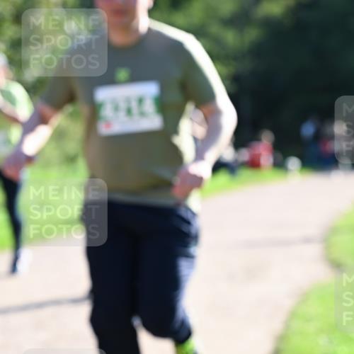 27.09.2026 - 35. Volkslauf durch das schöne Alstertal Dr. Thomas Lammeyer http://msf.ph/oto/10568505 27.09.2026 10:53:14 Laufen 4214 meine-sportfotos.de