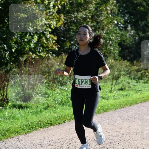 27.09.2026 - 35. Volkslauf durch das schöne Alstertal Dr. Thomas Lammeyer http://msf.ph/oto/10568621 27.09.2026 10:53:56 Laufen 4123 meine-sportfotos.de