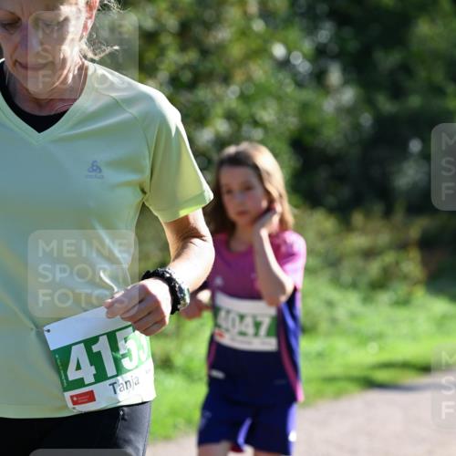 27.09.2026 - 35. Volkslauf durch das schöne Alstertal Dr. Thomas Lammeyer http://msf.ph/oto/10568772 27.09.2026 10:54:37 Laufen 415, 4047 meine-sportfotos.de