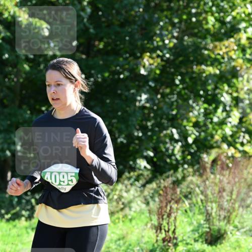 27.09.2026 - 35. Volkslauf durch das schöne Alstertal Dr. Thomas Lammeyer http://msf.ph/oto/10568815 27.09.2026 10:54:43 Laufen 4095 meine-sportfotos.de