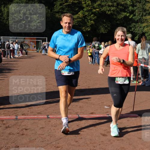 27.09.2026 - 35. Volkslauf durch das schöne Alstertal Strokosch-Dieckow http://msf.ph/oto/10568827 27.09.2026 11:00:31 Ziel 4041, 4080, 4093, 4095 meine-sportfotos.de