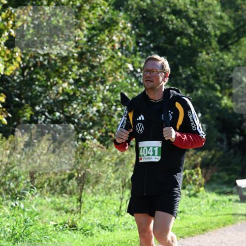 27.09.2026 - 35. Volkslauf durch das schöne Alstertal Dr. Thomas Lammeyer http://msf.ph/oto/10568865 27.09.2026 10:55:05 Laufen 4041 meine-sportfotos.de