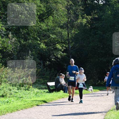 27.09.2026 - 35. Volkslauf durch das schöne Alstertal Dr. Thomas Lammeyer http://msf.ph/oto/10568873 27.09.2026 10:55:06 Laufen 4236, 237 meine-sportfotos.de