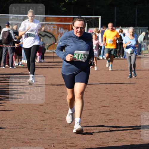 27.09.2026 - 35. Volkslauf durch das schöne Alstertal Strokosch-Dieckow http://msf.ph/oto/10569029 27.09.2026 10:59:50 Ziel 4117, 4130, 4134, 4155, 4159, 4160 meine-sportfotos.de