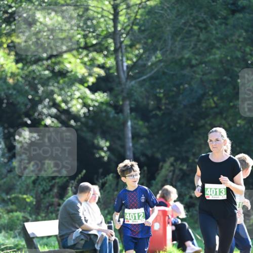 27.09.2026 - 35. Volkslauf durch das schöne Alstertal Dr. Thomas Lammeyer http://msf.ph/oto/10569040 27.09.2026 10:56:02 Laufen 4012, 4013 meine-sportfotos.de
