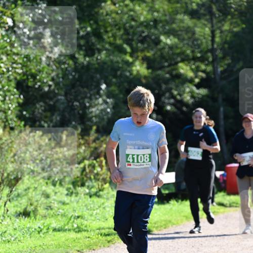 27.09.2026 - 35. Volkslauf durch das schöne Alstertal Dr. Thomas Lammeyer http://msf.ph/oto/10569075 27.09.2026 10:56:07 Laufen 4108, 1062 meine-sportfotos.de