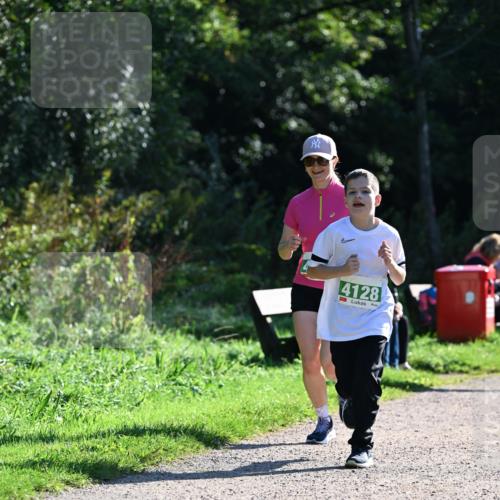 27.09.2026 - 35. Volkslauf durch das schöne Alstertal Dr. Thomas Lammeyer http://msf.ph/oto/10569198 27.09.2026 10:56:30 Laufen 4128 meine-sportfotos.de