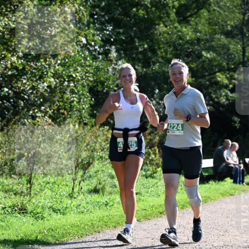 27.09.2026 - 35. Volkslauf durch das schöne Alstertal Dr. Thomas Lammeyer http://msf.ph/oto/10569252 27.09.2026 10:56:50 Laufen 425, 4224 meine-sportfotos.de