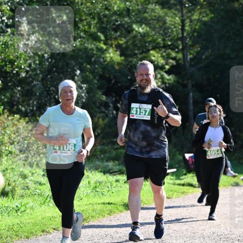 27.09.2026 - 35. Volkslauf durch das schöne Alstertal Dr. Thomas Lammeyer http://msf.ph/oto/10569413 27.09.2026 10:57:51 Laufen 4106, 4157, 4954 meine-sportfotos.de