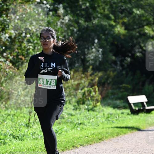 27.09.2026 - 35. Volkslauf durch das schöne Alstertal Dr. Thomas Lammeyer http://msf.ph/oto/10569447 27.09.2026 10:57:57 Laufen 4178 meine-sportfotos.de