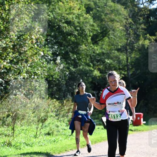 27.09.2026 - 35. Volkslauf durch das schöne Alstertal Dr. Thomas Lammeyer http://msf.ph/oto/10569722 27.09.2026 11:00:09 Laufen 4112 meine-sportfotos.de
