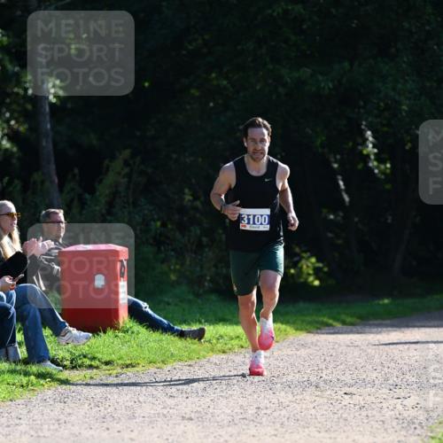 27.09.2026 - 35. Volkslauf durch das schöne Alstertal Dr. Thomas Lammeyer http://msf.ph/oto/10569842 27.09.2026 11:05:30 Laufen 3100 meine-sportfotos.de