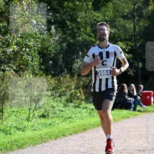 27.09.2026 - 35. Volkslauf durch das schöne Alstertal Dr. Thomas Lammeyer http://msf.ph/oto/10569882 27.09.2026 11:05:43 Laufen 3984 meine-sportfotos.de