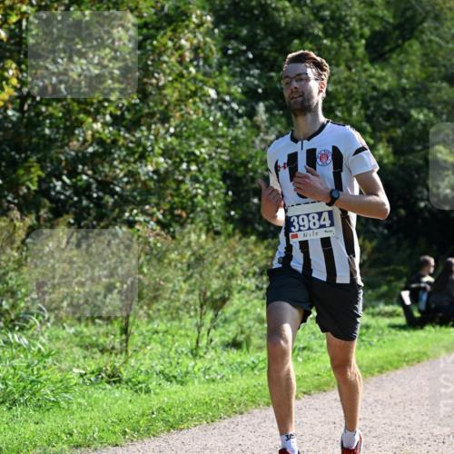 27.09.2026 - 35. Volkslauf durch das schöne Alstertal Dr. Thomas Lammeyer http://msf.ph/oto/10569885 27.09.2026 11:05:44 Laufen 3984 meine-sportfotos.de