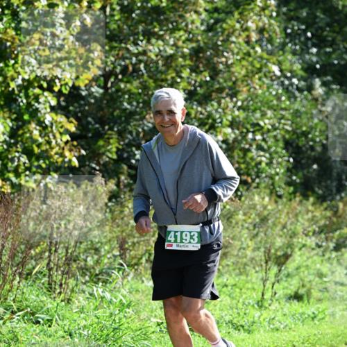 27.09.2026 - 35. Volkslauf durch das schöne Alstertal Dr. Thomas Lammeyer http://msf.ph/oto/10569984 27.09.2026 11:07:30 Laufen 4193 meine-sportfotos.de