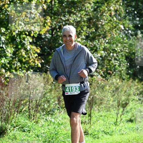 27.09.2026 - 35. Volkslauf durch das schöne Alstertal Dr. Thomas Lammeyer http://msf.ph/oto/10569985 27.09.2026 11:07:30 Laufen 4193 meine-sportfotos.de