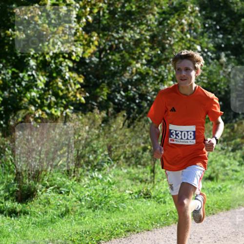 27.09.2026 - 35. Volkslauf durch das schöne Alstertal Dr. Thomas Lammeyer http://msf.ph/oto/10569998 27.09.2026 11:07:53 Laufen 3308 meine-sportfotos.de
