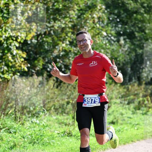 27.09.2026 - 35. Volkslauf durch das schöne Alstertal Dr. Thomas Lammeyer http://msf.ph/oto/10570025 27.09.2026 11:08:48 Laufen 3979 meine-sportfotos.de