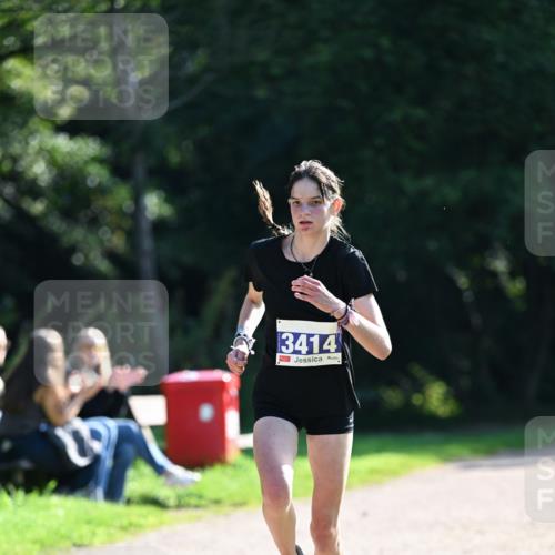 27.09.2026 - 35. Volkslauf durch das schöne Alstertal Dr. Thomas Lammeyer http://msf.ph/oto/10570078 27.09.2026 11:09:16 Laufen 3414 meine-sportfotos.de