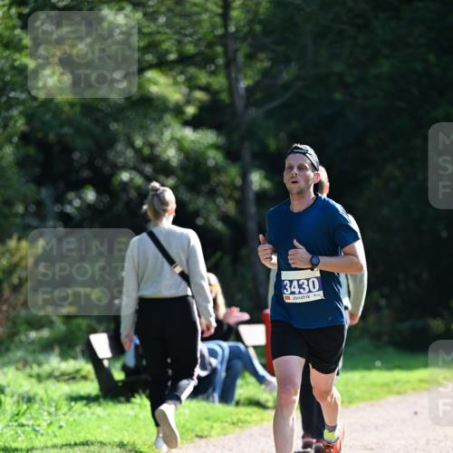 27.09.2026 - 35. Volkslauf durch das schöne Alstertal Dr. Thomas Lammeyer http://msf.ph/oto/10570087 27.09.2026 11:09:21 Laufen 3430 meine-sportfotos.de