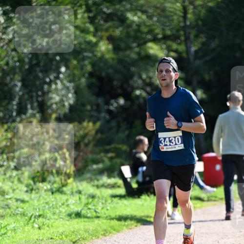 27.09.2026 - 35. Volkslauf durch das schöne Alstertal Dr. Thomas Lammeyer http://msf.ph/oto/10570092 27.09.2026 11:09:21 Laufen 3430 meine-sportfotos.de