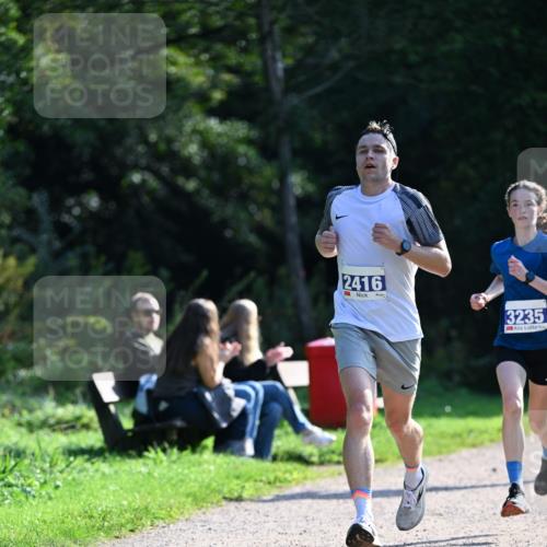 27.09.2026 - 35. Volkslauf durch das schöne Alstertal Dr. Thomas Lammeyer http://msf.ph/oto/10570132 27.09.2026 11:09:54 Laufen 2416, 3235 meine-sportfotos.de