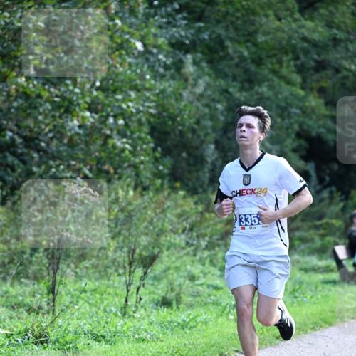 27.09.2026 - 35. Volkslauf durch das schöne Alstertal Dr. Thomas Lammeyer http://msf.ph/oto/10570195 27.09.2026 11:10:29 Laufen 24, 3353 meine-sportfotos.de